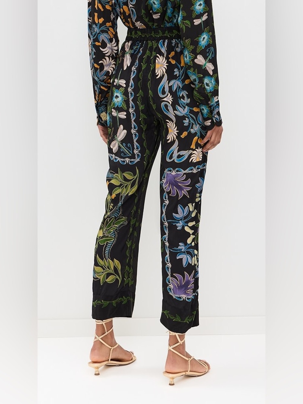 Farm Rio Ecovero Viscose Pants - Picture 2 of 8